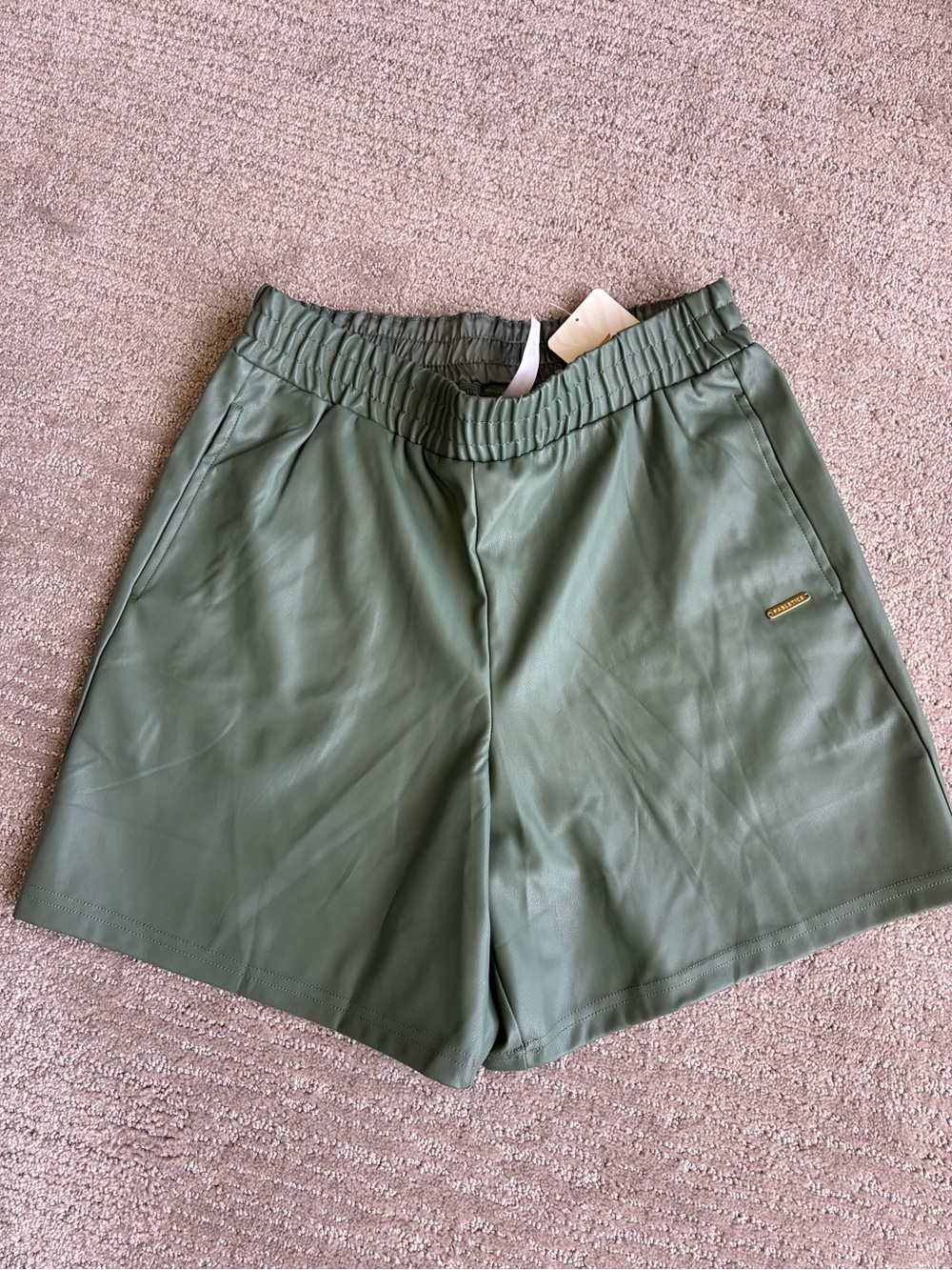 Fabletics Olive Green Faux Leather Elastic Waist Shorts Sz S